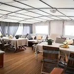 Hotel na wodzie Il Caicco Rodi Garganico