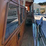 Hotel na wodzie Il Caicco *