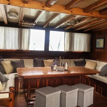 Il Caicco * 罗迪-加尔加尼科