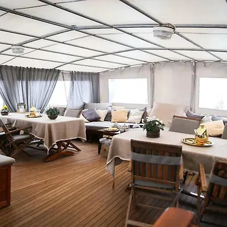 Botel Il Caicco Rodi Garganico