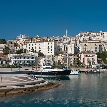 Il Caicco 船屋 罗迪-加尔加尼科