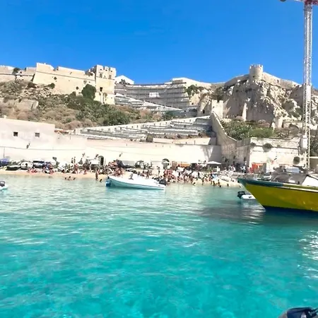 Båthotell Il Caicco